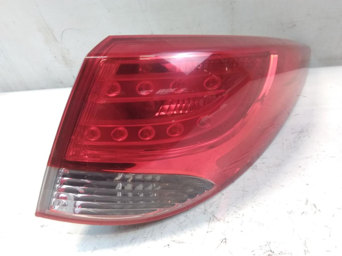 Hyundai IX35 original R&uuml;ckleuchte Heckleuchte rechts Bj.2010 924022Y0