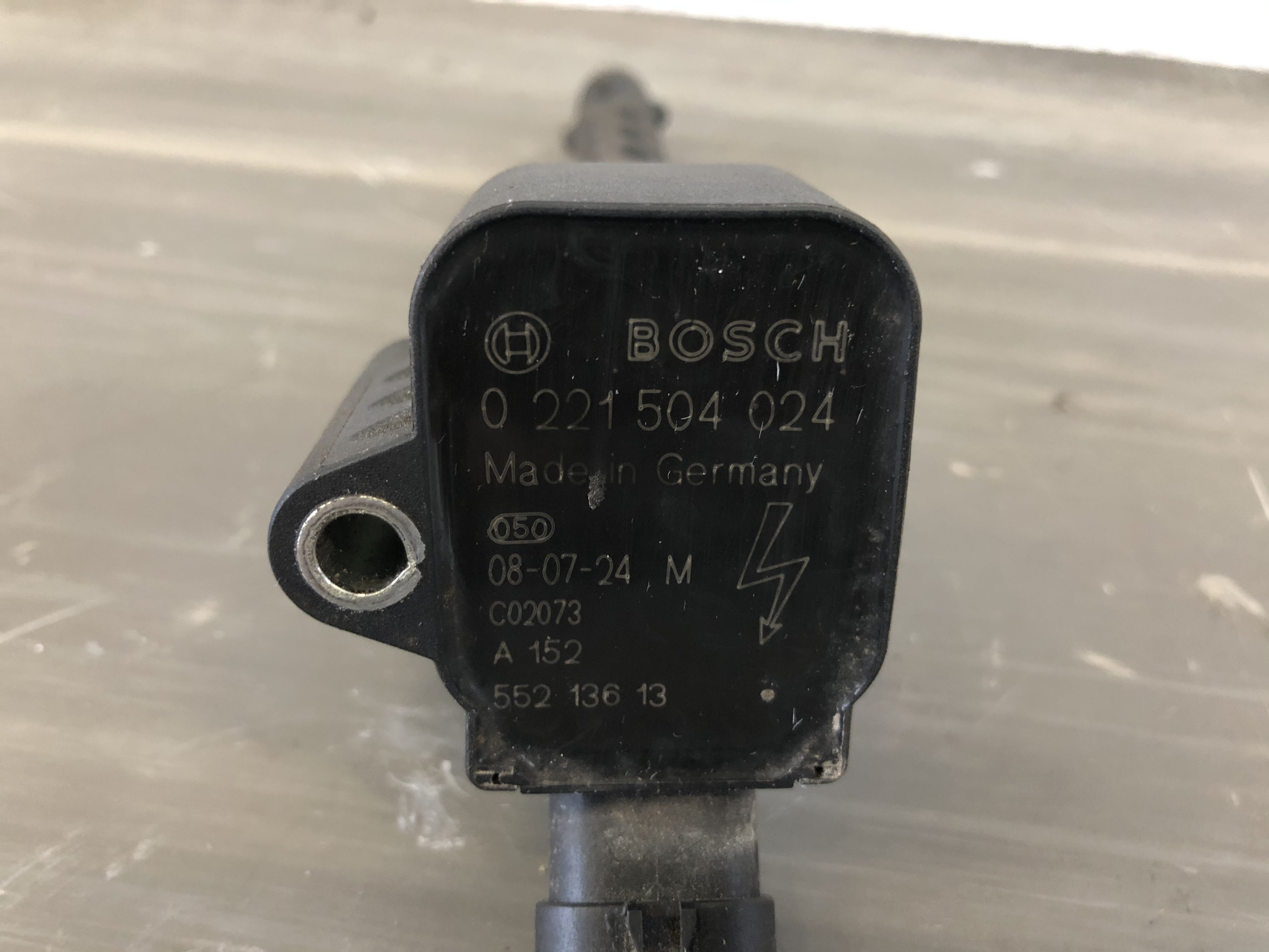 Zündspule Kerzenstecker Turbo 114kw 55213613 BOSCH Alfa Romeo Mito 145