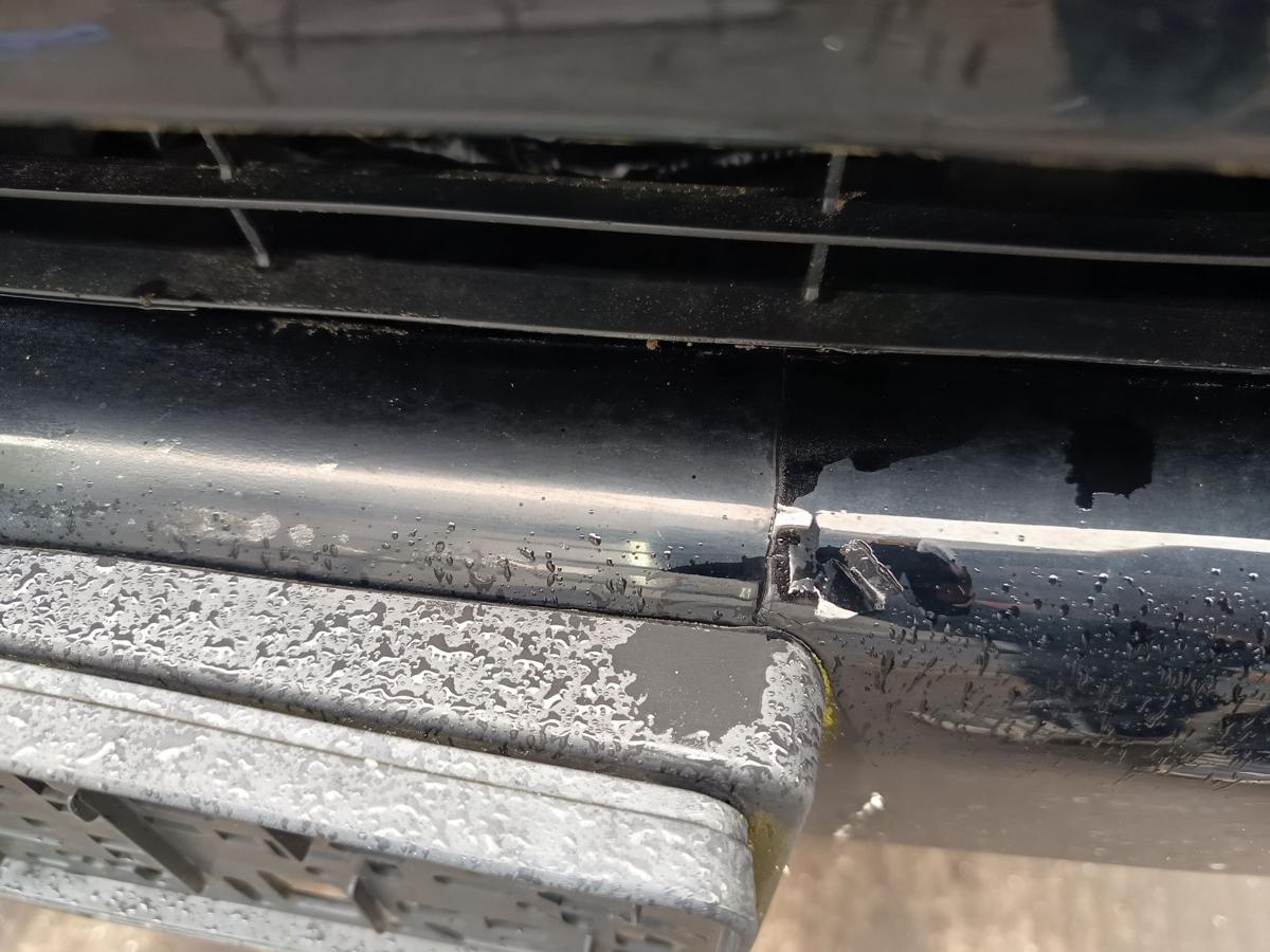 Toyota Rav4 original Sto&szlig;stange vorne 202 Black Uni Facelift Baujahr 2009