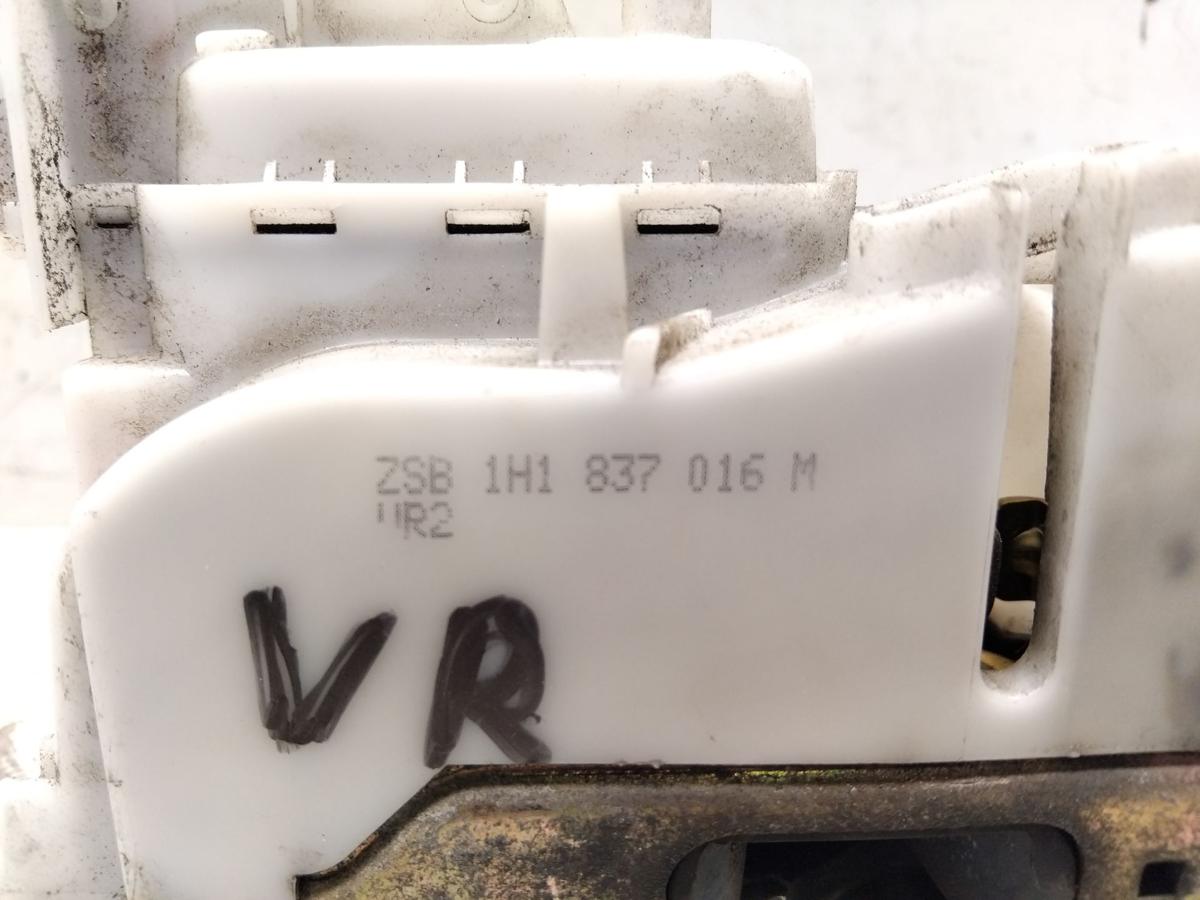 VW Golf 3 Cabrio original T&uuml;rschlo&szlig; vorn rechts mit Zentralverriegelung Bj.2000