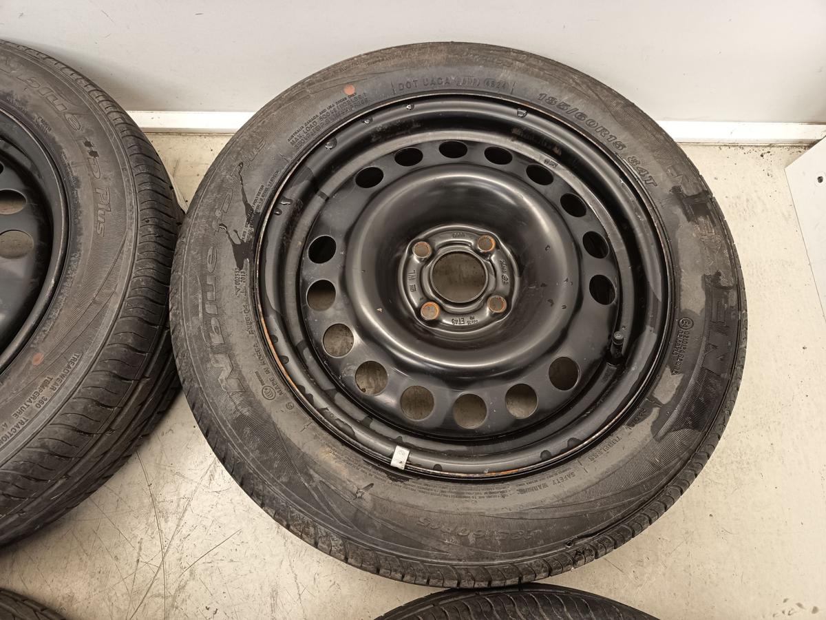 Opel Meriva A orig Satz Stahlfelgen 6x15 ET43 mit Reifen 1854/60R15 Bj 2003