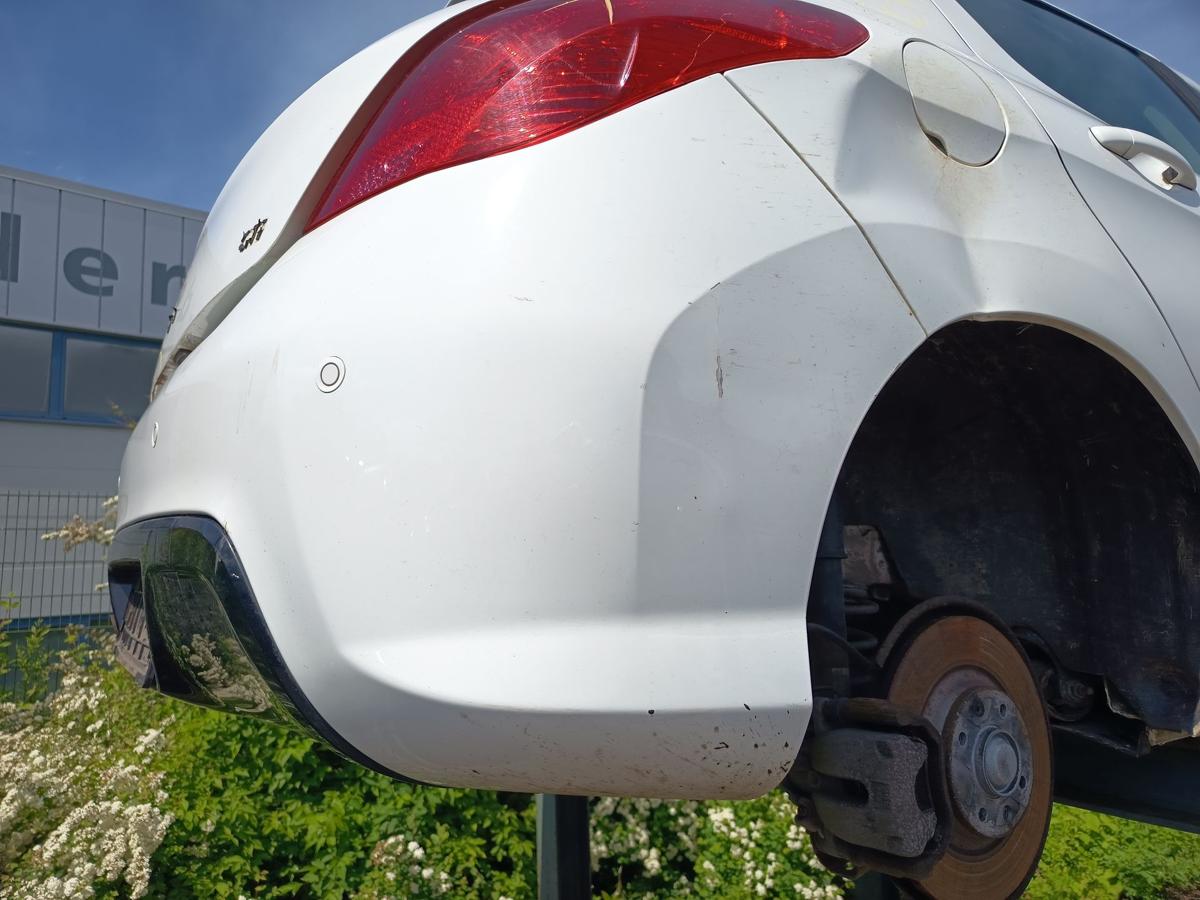 Peugeot 308 GTI original Sto&szlig;stange F&auml;nger hinten Heck EWP Schneewei&szlig; Bj 2011
