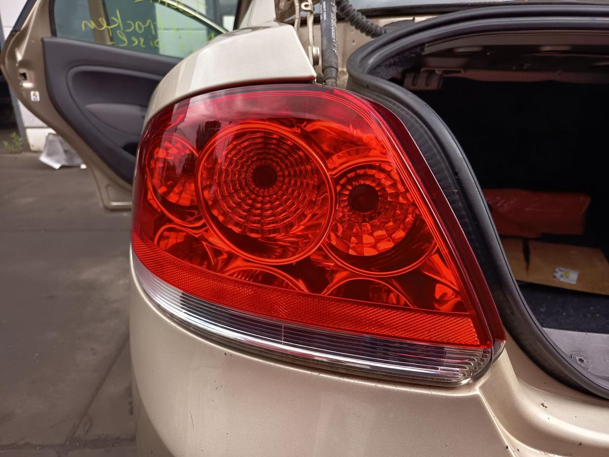 Fiat Linea original Rückleuchte links Heck/Schluss/Licht Bj 2008