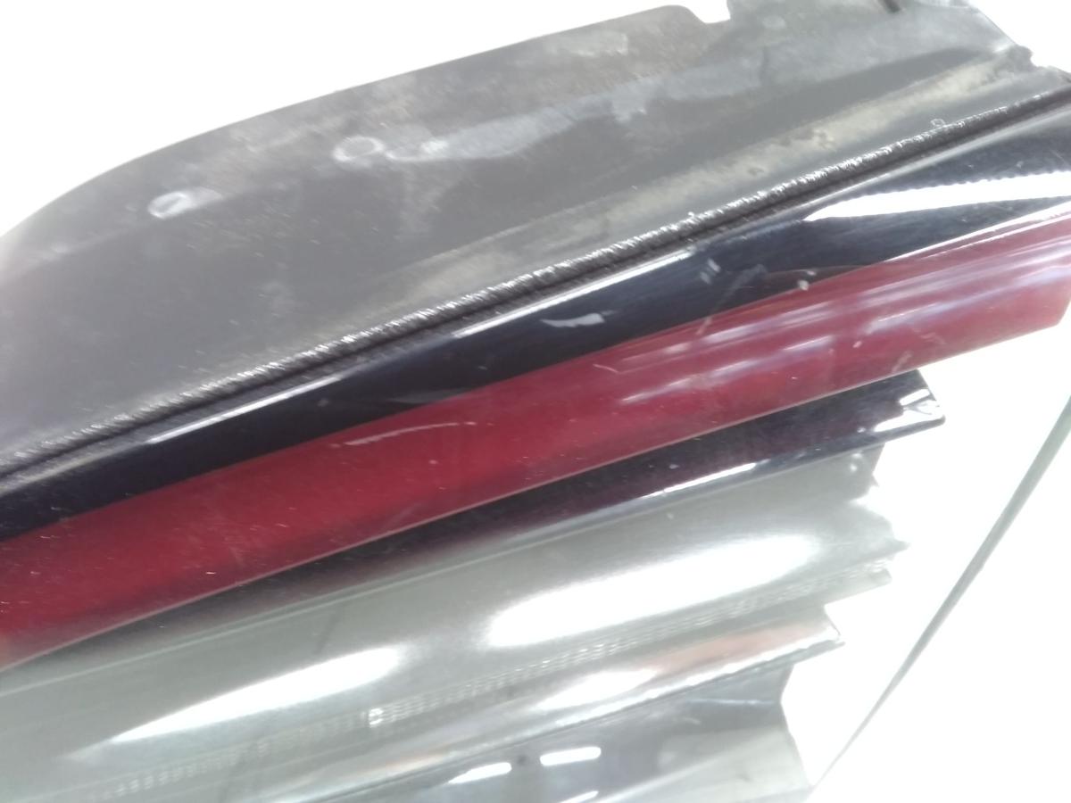 Tesla Model 3 original Rückleuchte Heckleuchte innen rechts LED BJ2019