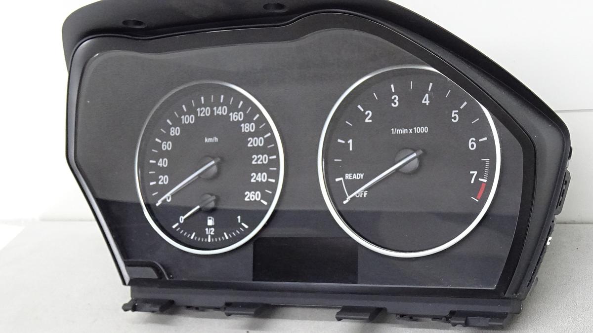 BMW 1er F20 Kombiinstrument Tacho Bj2012 62109283274 17649411