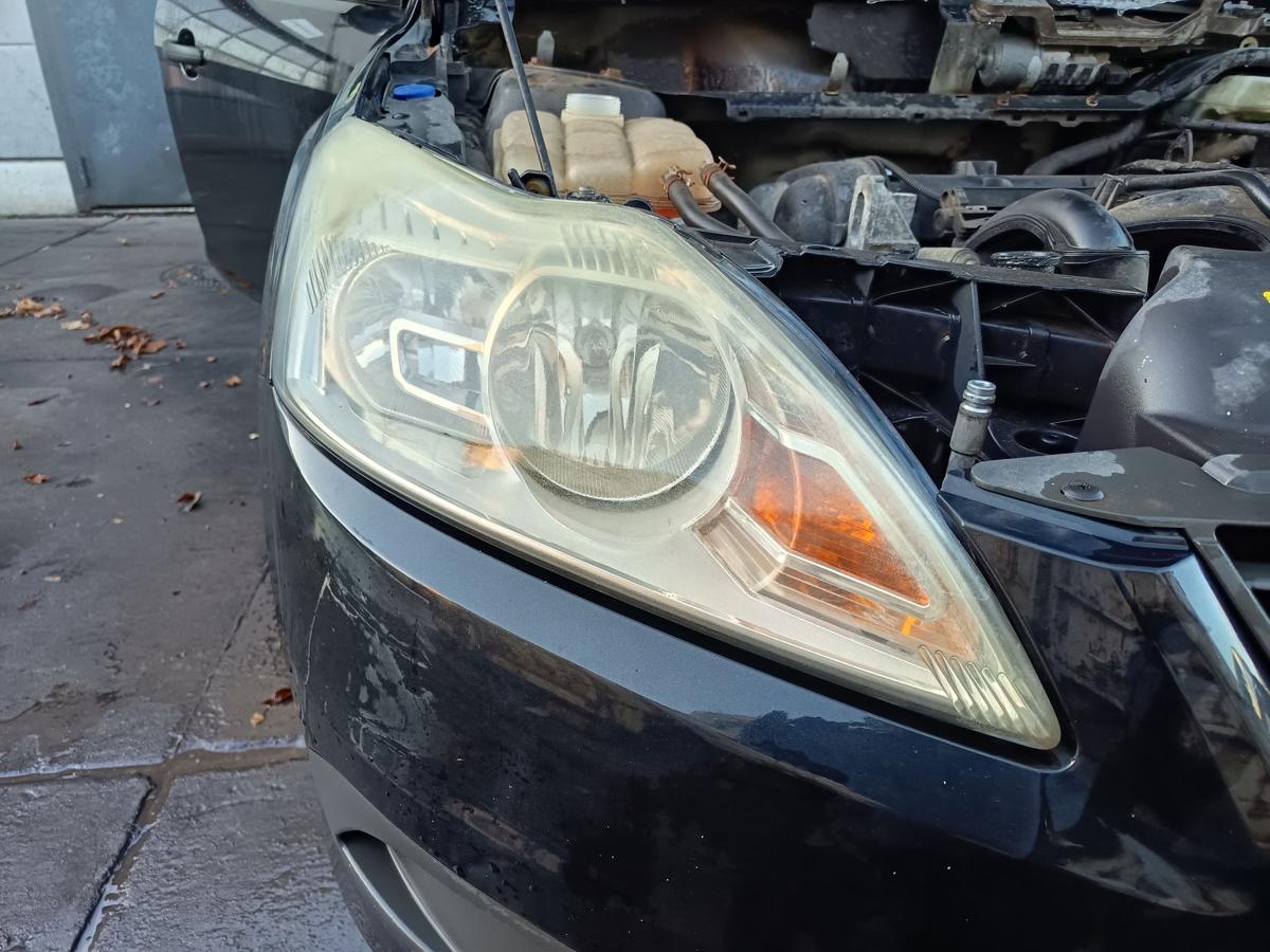 Ford Focus II original Scheinwerfer rechts Halogen/Haupt/Licht/Front Bj 2008