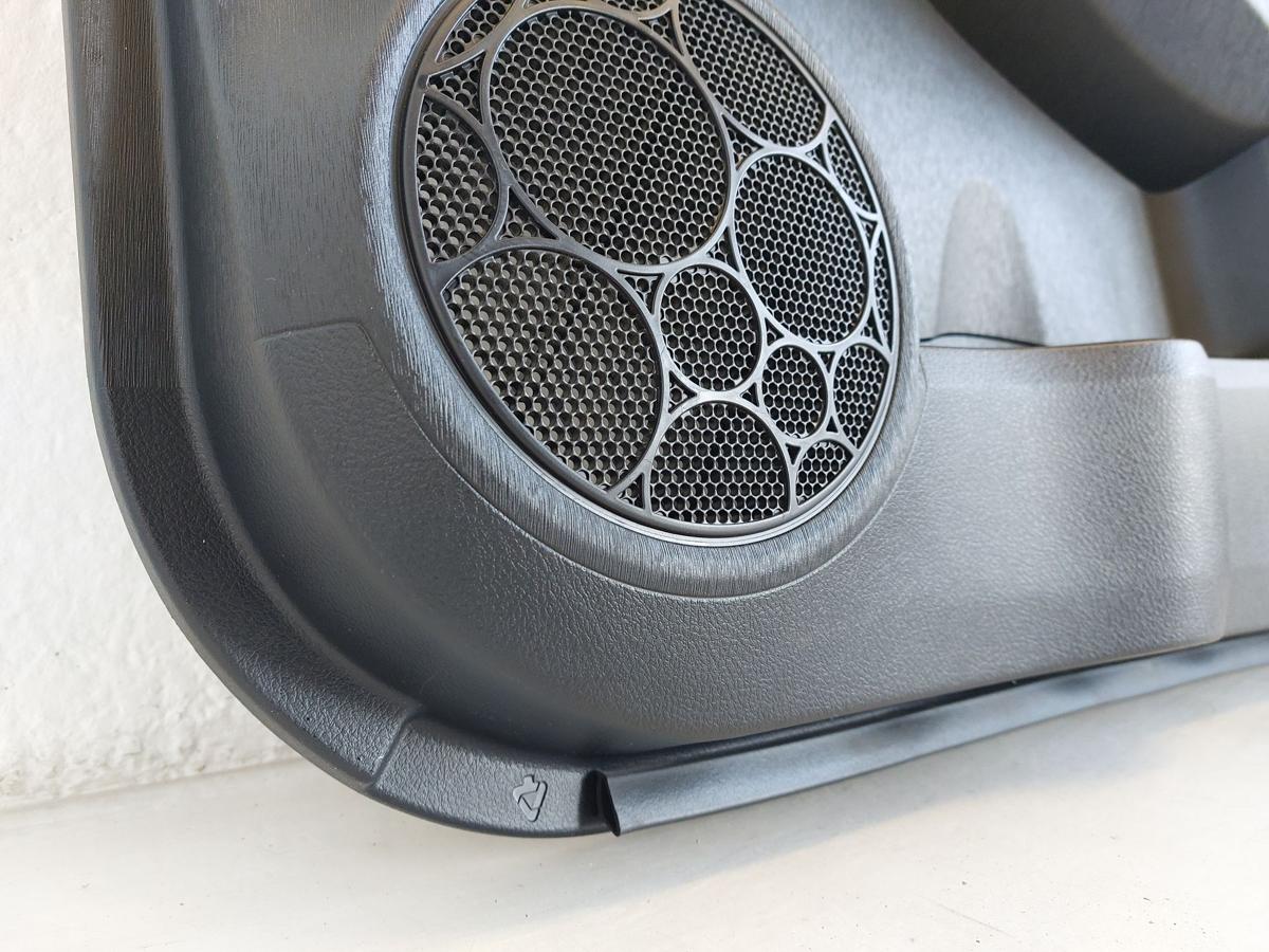 Toyota Yaris XP13 T&uuml;rverkleidung vorn rechts 5-t&uuml;rer Innenverkleidung