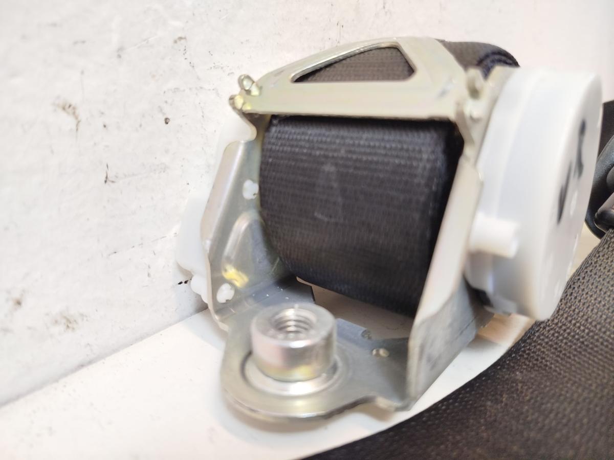 BMW 1er F20 Sicherheitsgurt vorn rechts Gurt Anschnallgurt Anschnaller