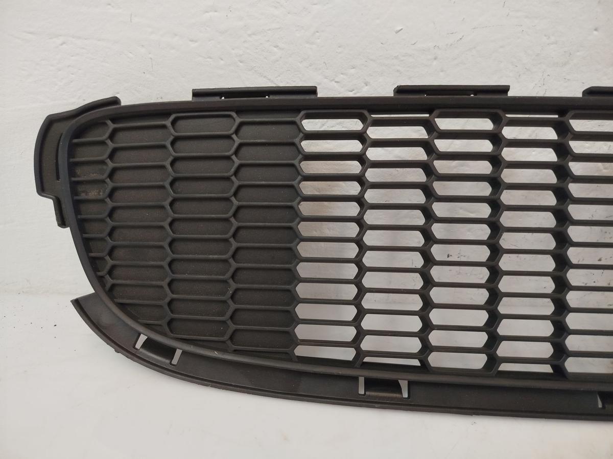Mini II R56 nur Cooper S Gitter Mitte Stossfänger vorn Luftgitter Lufteinlass