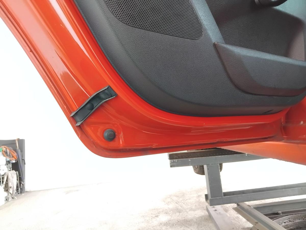 Skoda Fabia 2 5J Tür hinten links corridarot 8151 5türig Fließheck Mängel BJ2009 Skoda Fabia 2 5J Tür hinten links corridarot 8151 5türig Fließheck Mängel BJ2009