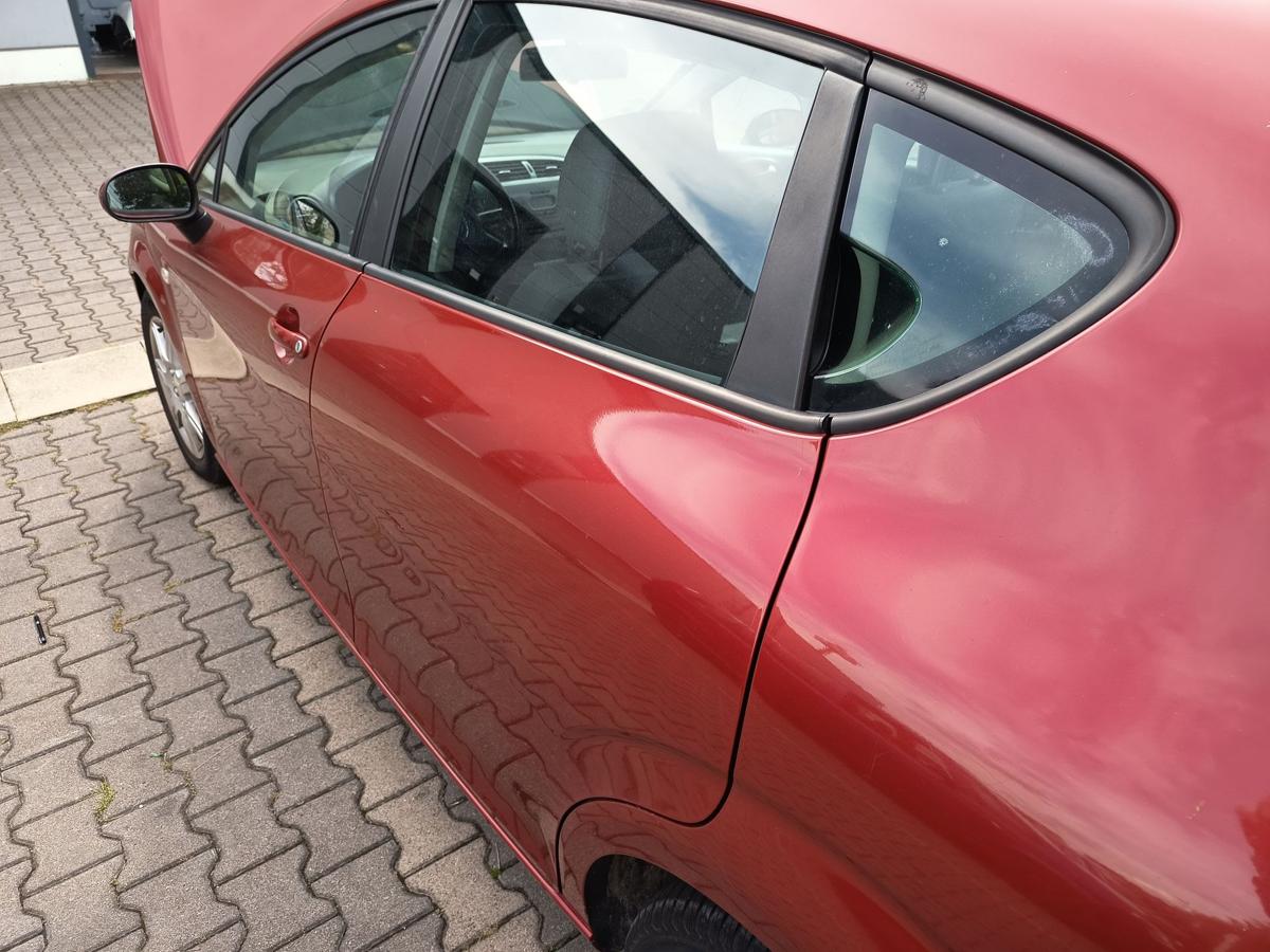 Seat Leon 1P original Tür hinten links LS3X Rojo Rubi Perlado Met. Bj 2005