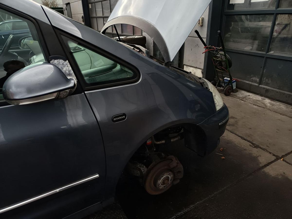 VW Sharan original Kotfl&uuml;gel rechts LR7K Baujahr 2009