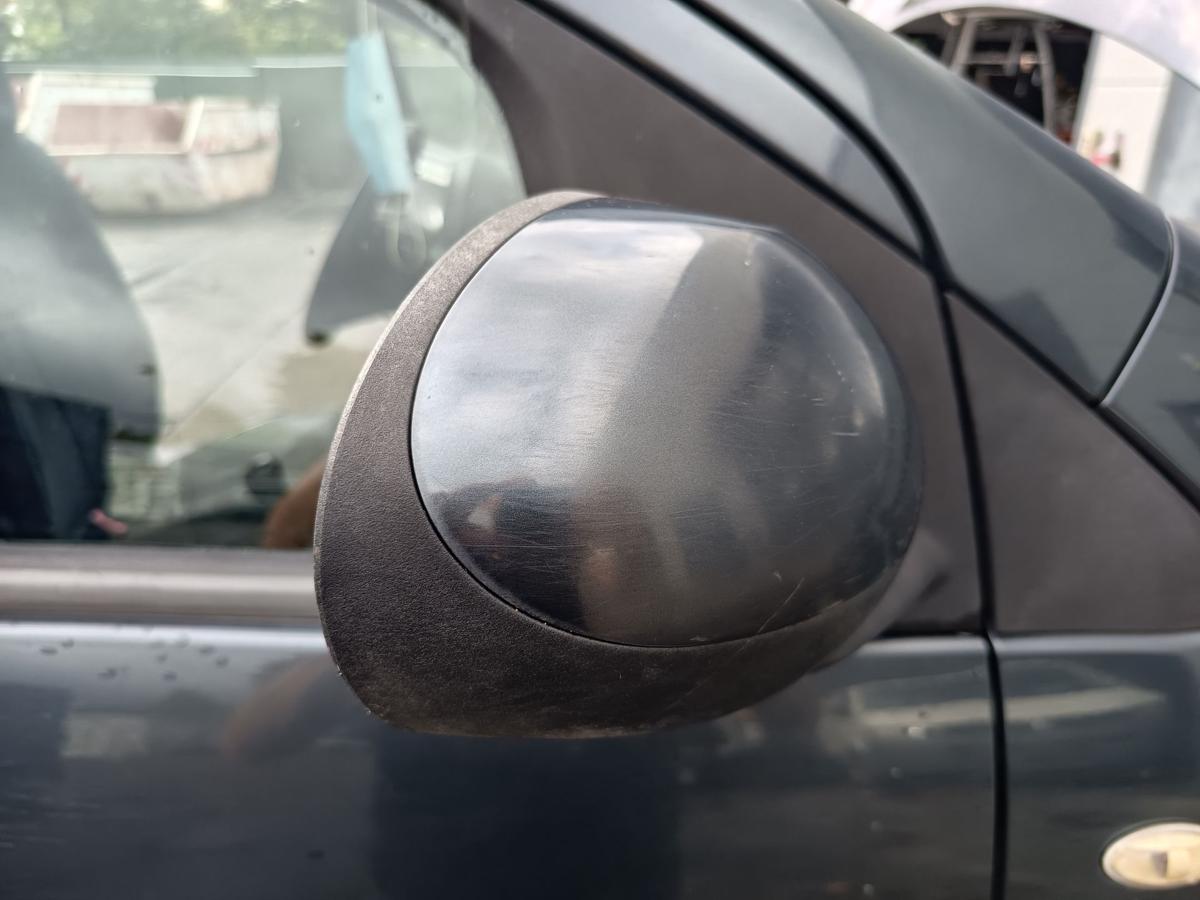 Toyota Aygo I original Aussenspiegel rechts manuell 1E0 Rauchgrau Bj 2005
