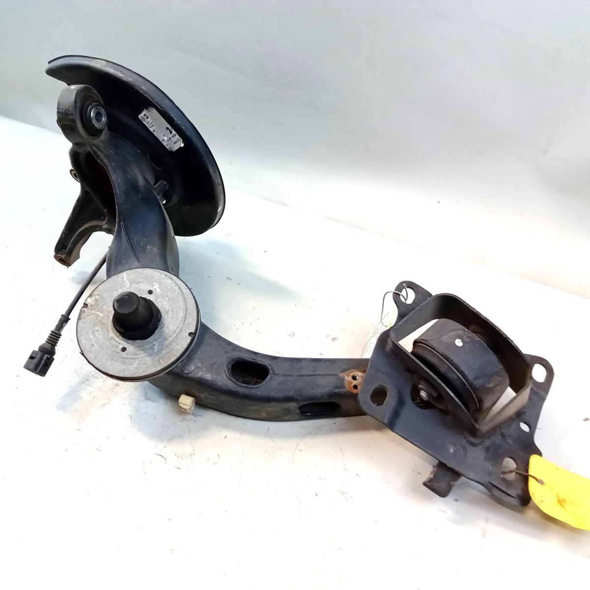 VW Bora 4-Motion Allrad Achsschenkel Achslenker Hinterachse links Bj.2000