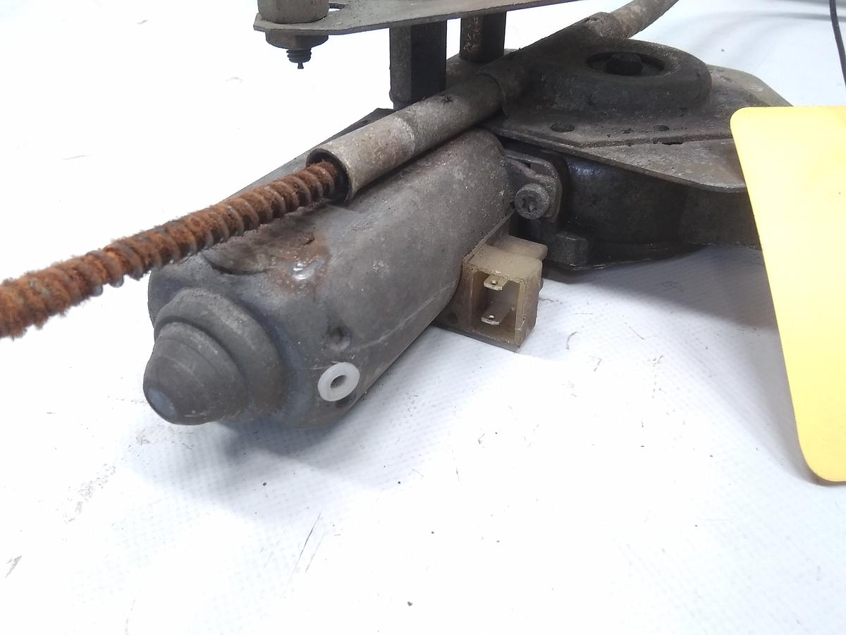 Toyota Corolla E10 Liftback original Fensterheber vorn links elektrisch