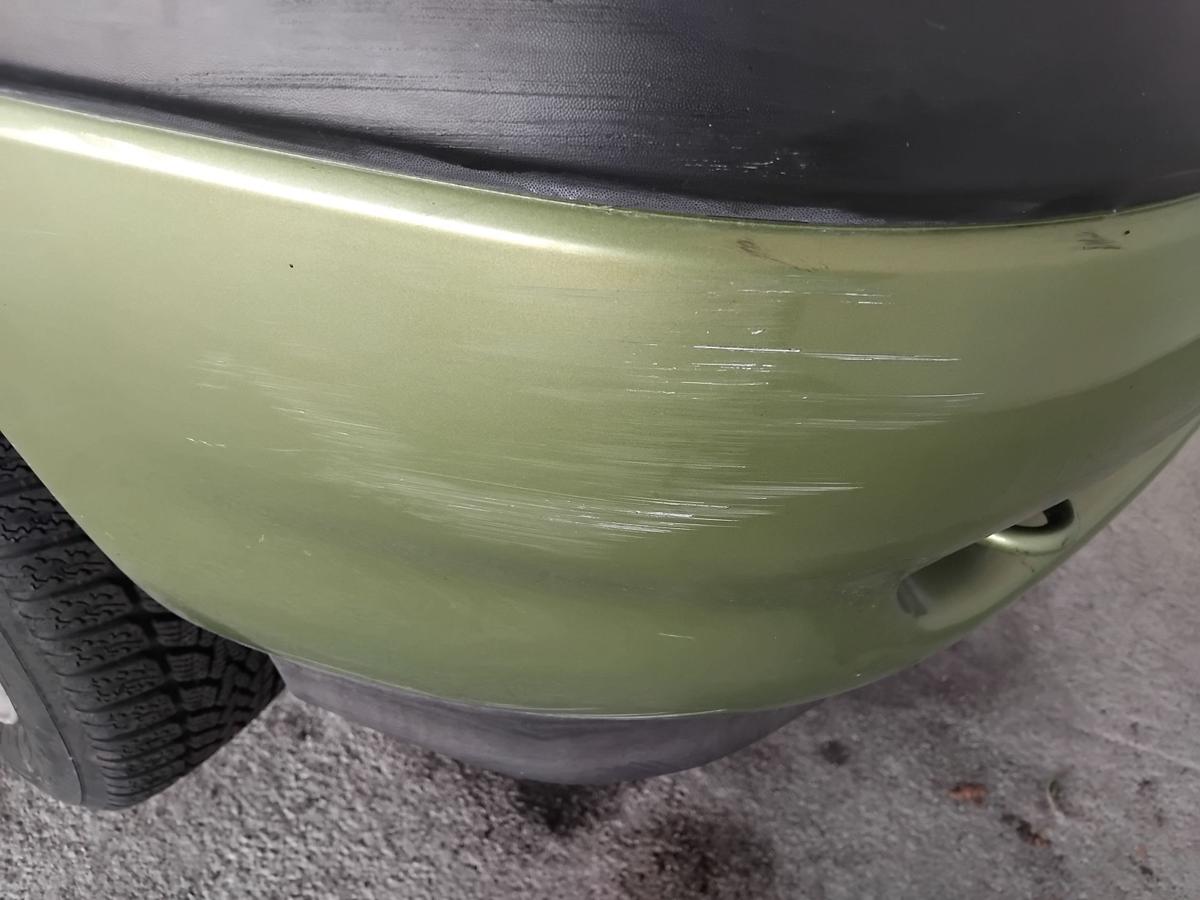 Opel Corsa B Facelift original Stoßfänger Stoßstange vorn 49L kiwigrün BJ2000
