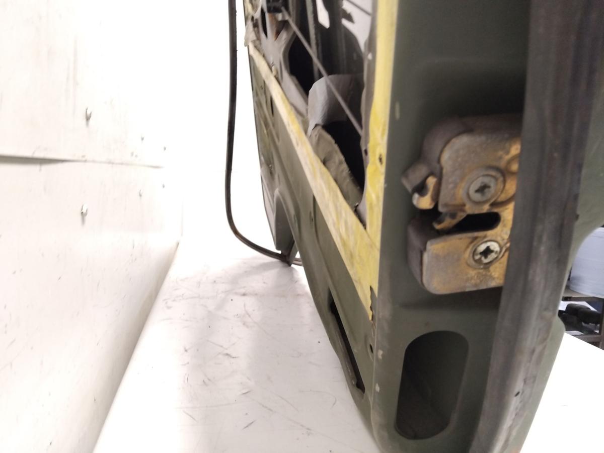VW T3 Pritschenwagen Tür vorn rechts Beifahrertür olivgrün BJ1989