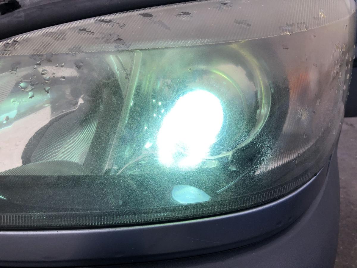 Opel Zafira A Scheinwerfer links Xenon tr&uuml;b 24434826 Frontscheinwerfer