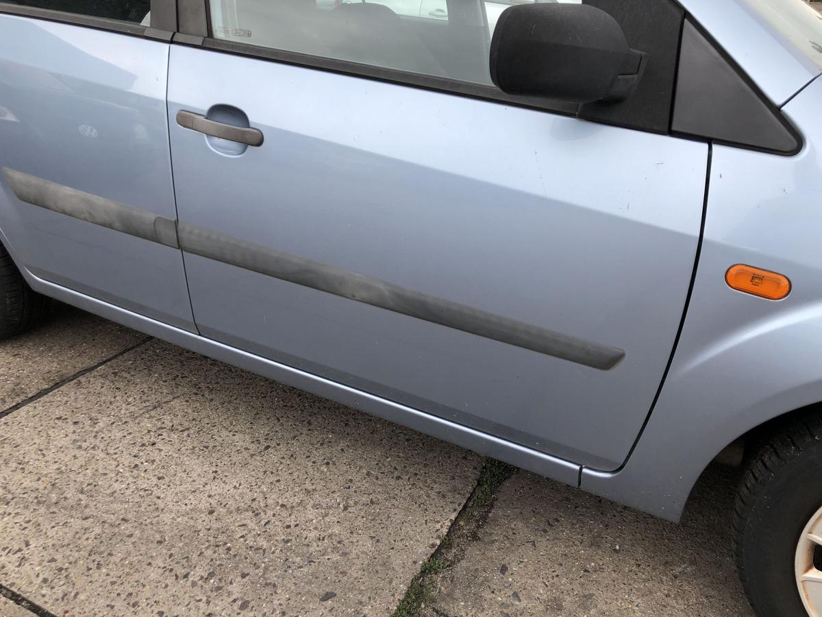 Ford Fiesta JD JH ab05 T&uuml;r vorn rechts Beifahrert&uuml;r nur 5 t&uuml;rer J4 Tonic Rohbau