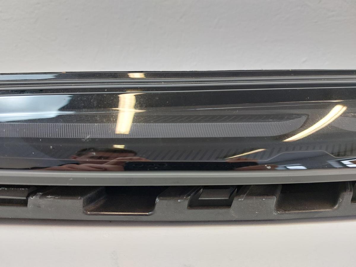 NIO EL6 Elektro SUV LED Tagfahrleuchte vorn links Tagfahrlicht Voll LED