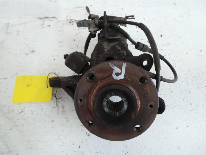 Citroen Xsara N6 Bj 99 Achsschenkel Radlagergeh&auml;use vorn rechts ABS 1,8 81kw