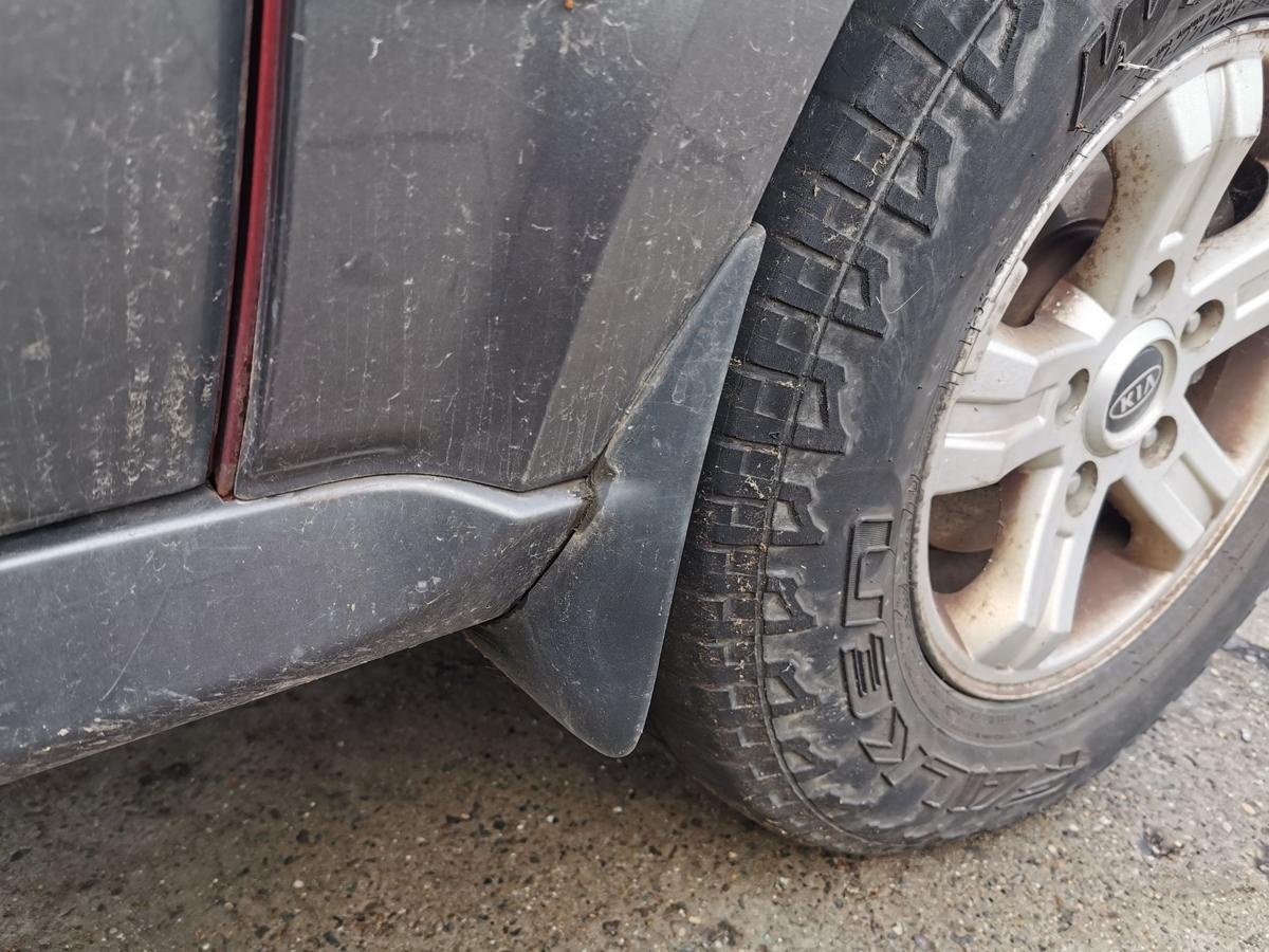 Kia Sorento JC Kotfl&uuml;gel Fender Seitenwand vorn links 9 Ruby Red Met bis 2006