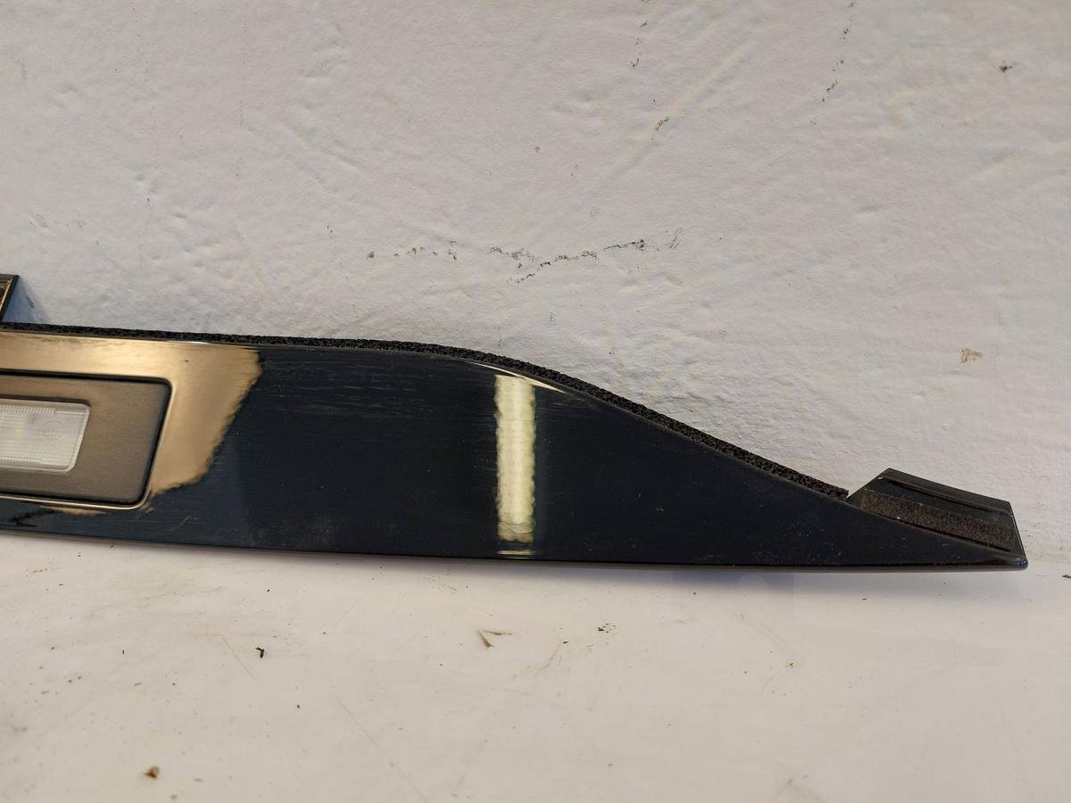 NIO ET7 Elektro Taster Heckklappe Griffleiste mit Kennzeichenleuchten OEM