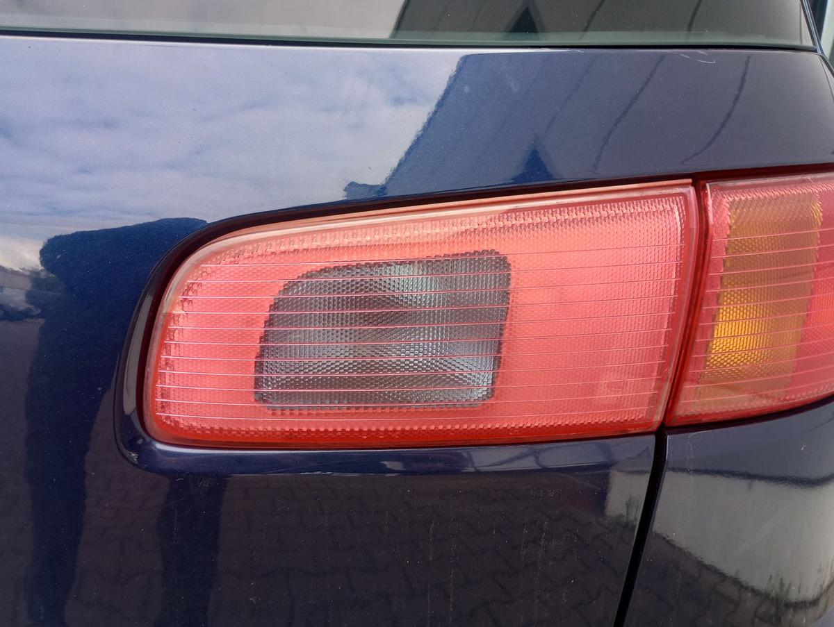 Mazda 2 DY orig Rückleuchte rechts innen Heckleuchte bis Bj 2005