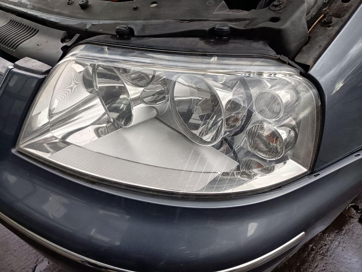 VW Sharan original Scheinwerfer links Halogen Baujahr 2009