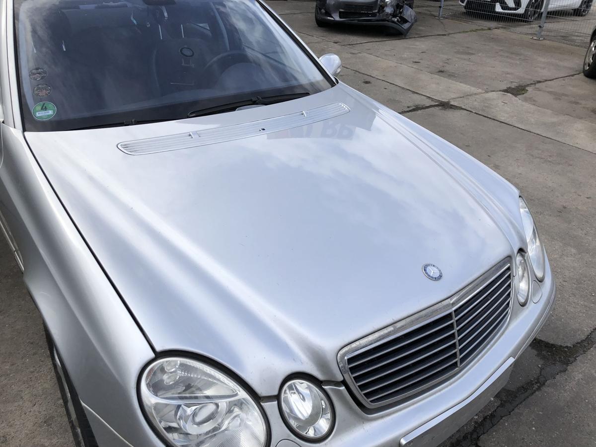 Mercedes E Klasse W211 Limo Motorhaube Haube Klappe Deckel vorn mit Grill bis 06
