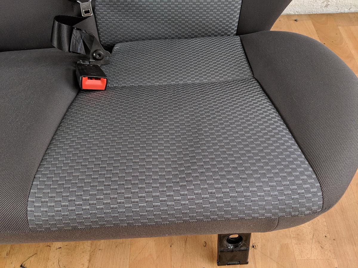 Ford Focus Turnier DA3 04-07 R&uuml;cksitzbank R&uuml;cksitze Stoff geteilt