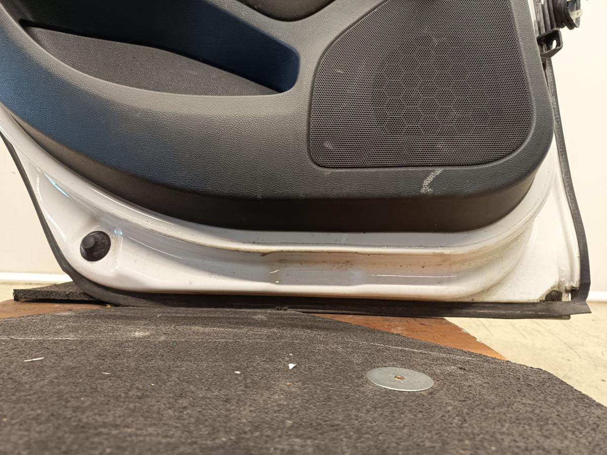 Skoda Octavia II 1Z Combi original T&uuml;r hinten links Fond F9E Candyweiss Bj 2012