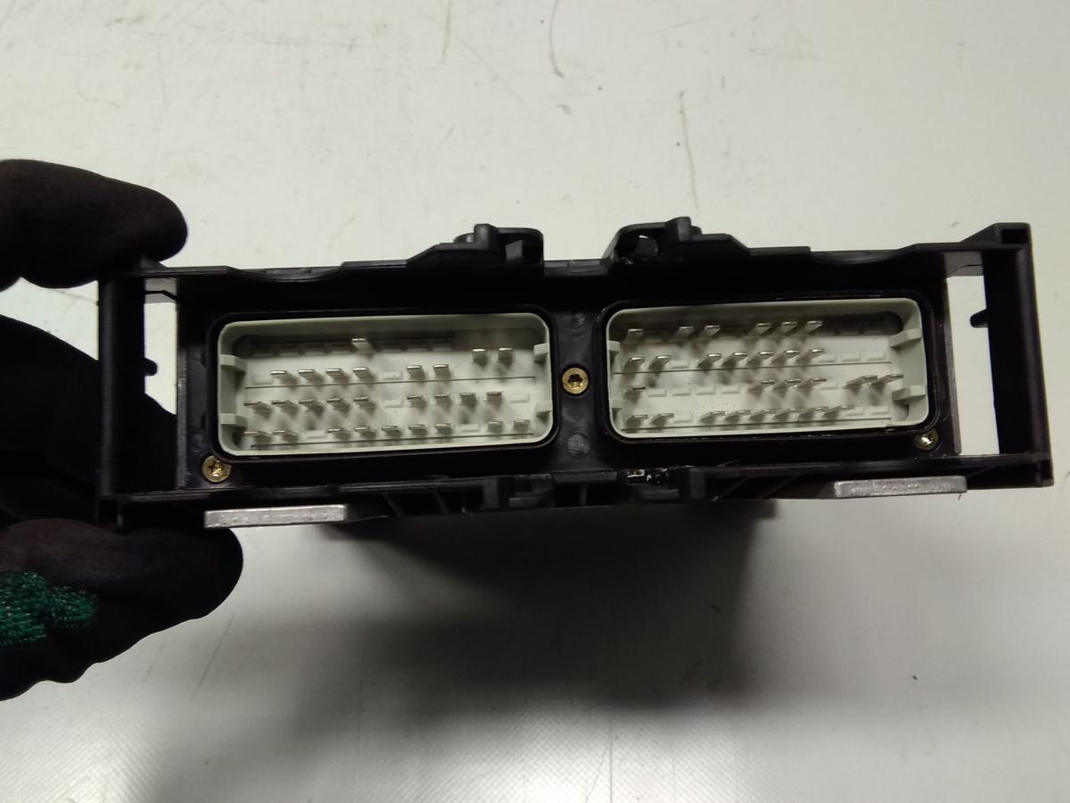 Mercedes Benz W210 E200 Steuerger&auml;t Motor A0245451832 2.0 100kw 111942 BJ1997