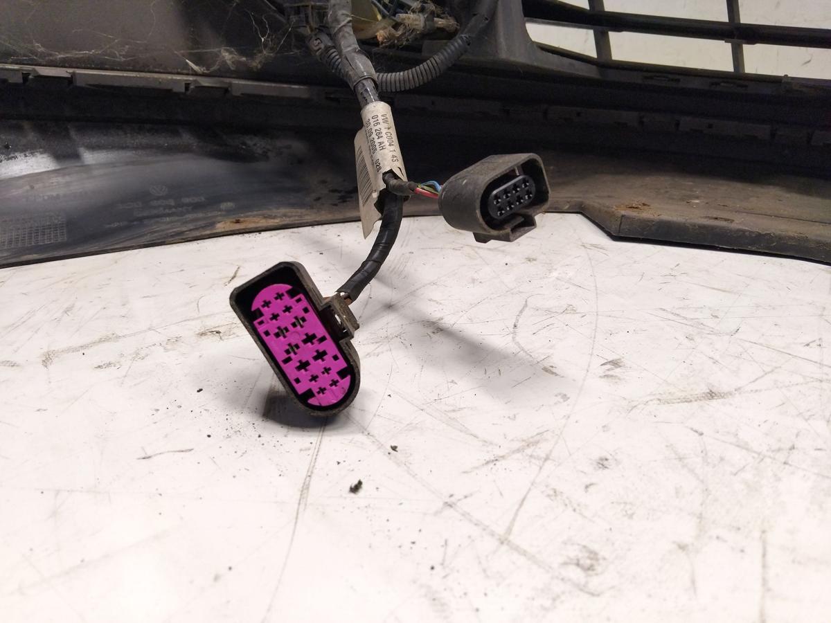 VW Passat 3C orig Sto&szlig;f&auml;nger Sto&szlig;stange vorn LA7T United Grey Metallic BJ2007