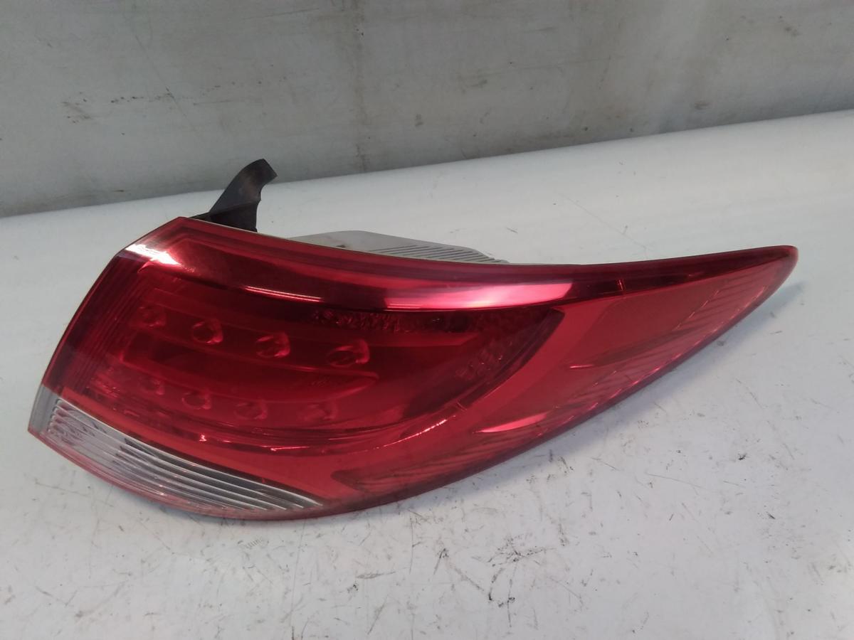 Hyundai IX35 original R&uuml;ckleuchte Heckleuchte rechts Bj.2010 924022Y0