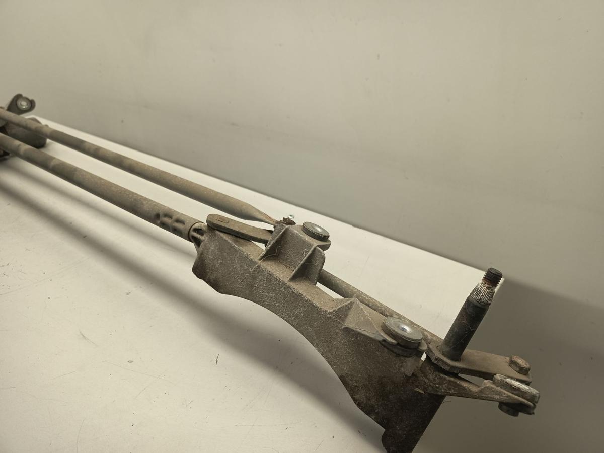 Renault Espace IV 4 Bj 2010 original Wischermotor vorn mit Gestänge