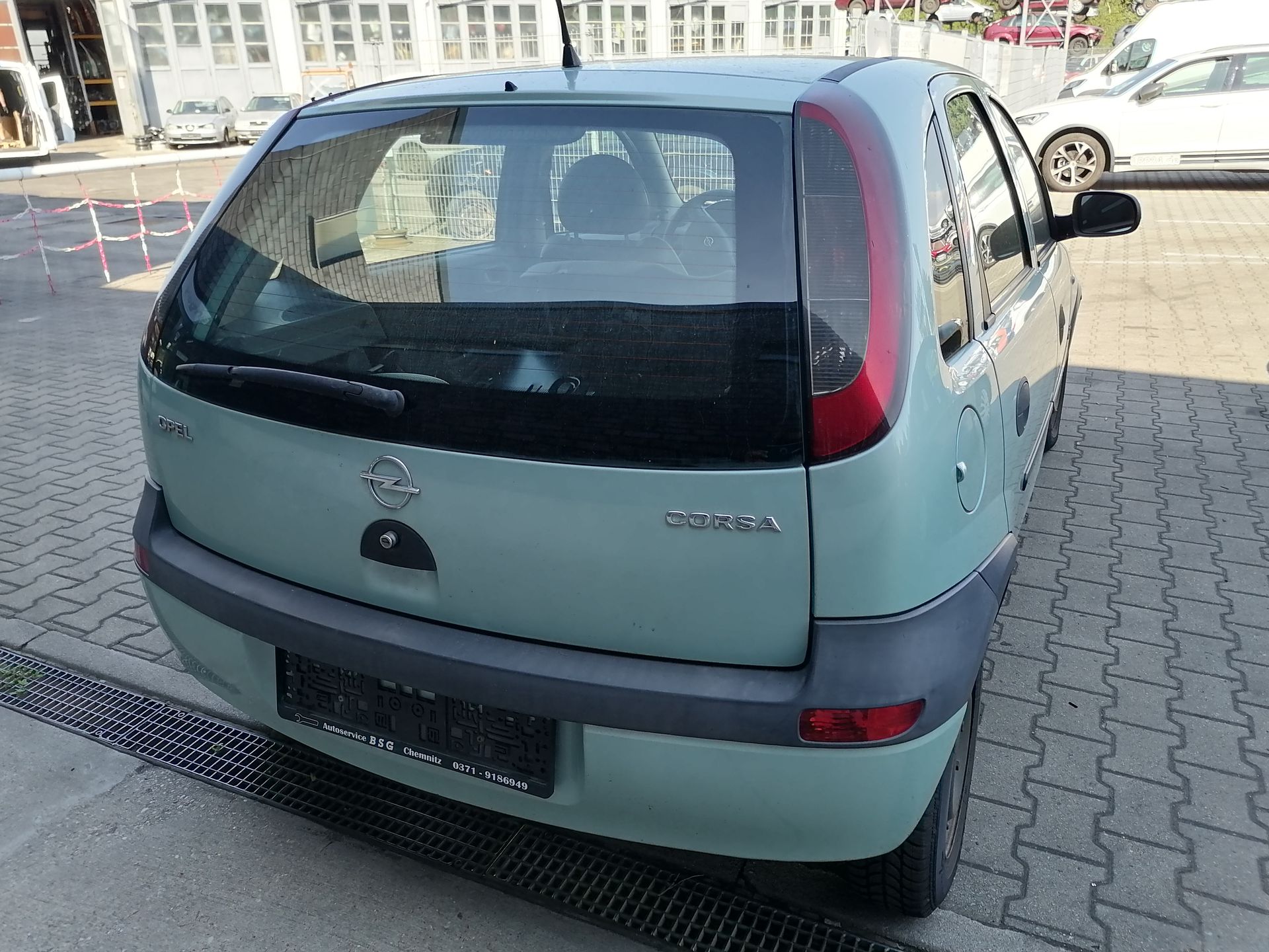 Opel Corsa C original Tür vorn rechts 69U-Spacegrün 5-Türer Bj.2000