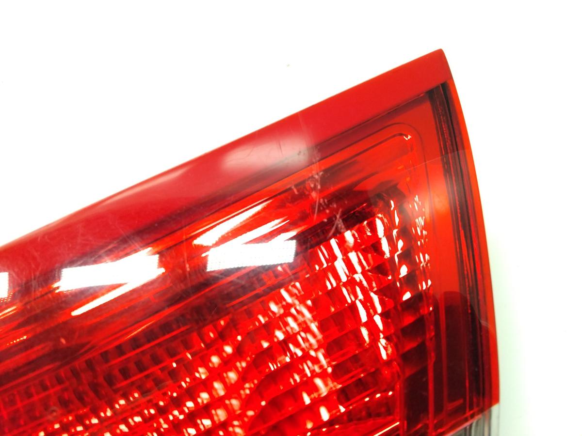 Citroen C4 2 original Rückleuchte Schlussleuchte rechts innen Fließheck Bj.2012