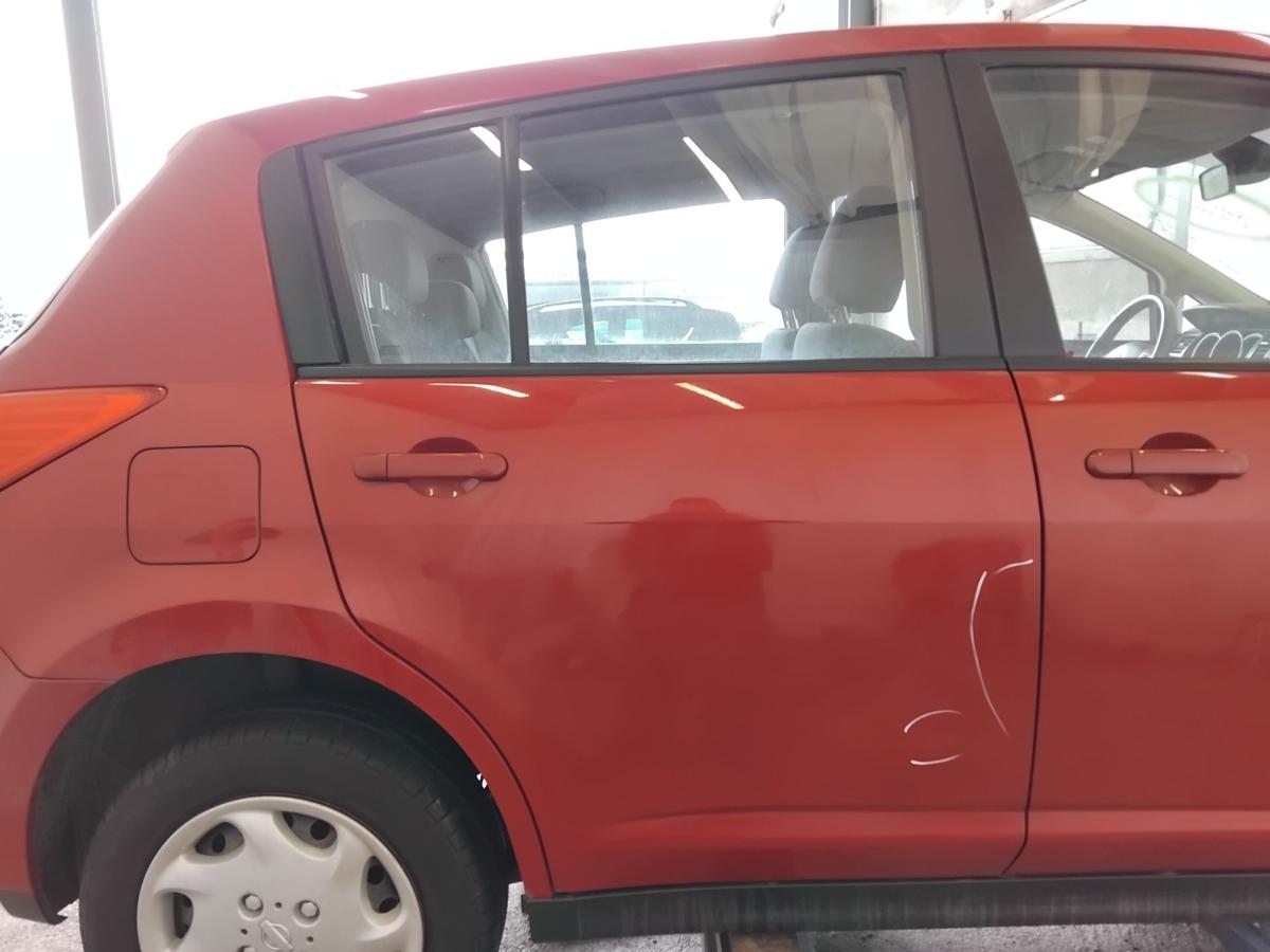 Nissan Tiida C11 T&uuml;r hinten rechts NAC New Red 5-t&uuml;rig Schr&auml;gheck BJ2009