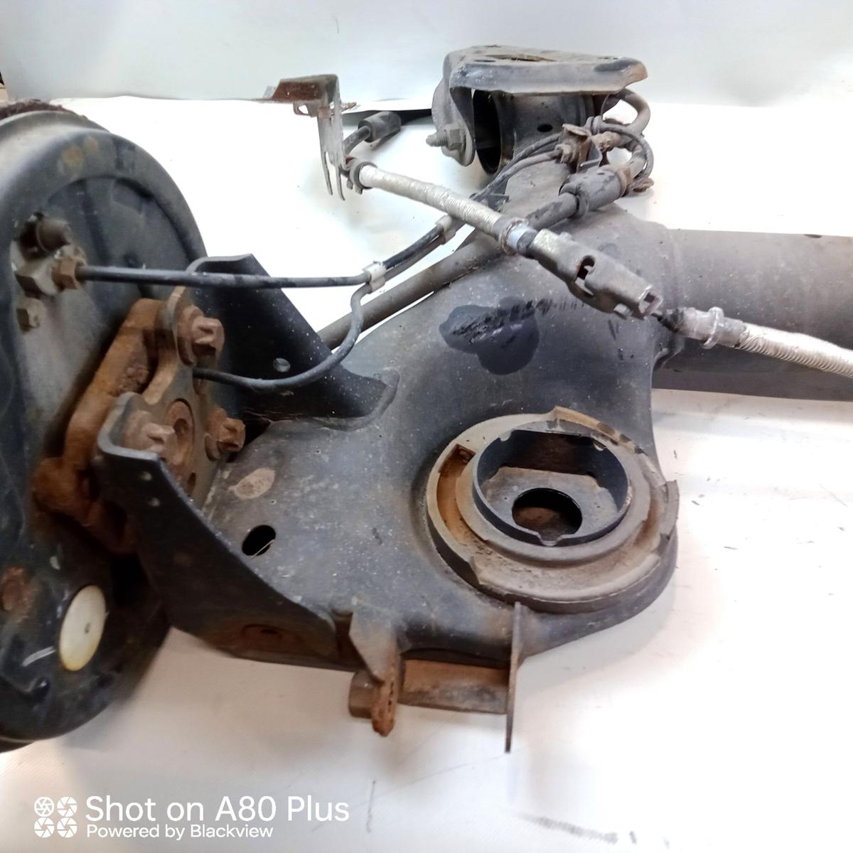 Opel Corsa E Hinterachse komplett trommelgebremst 9" 4-Loch Bj.2015