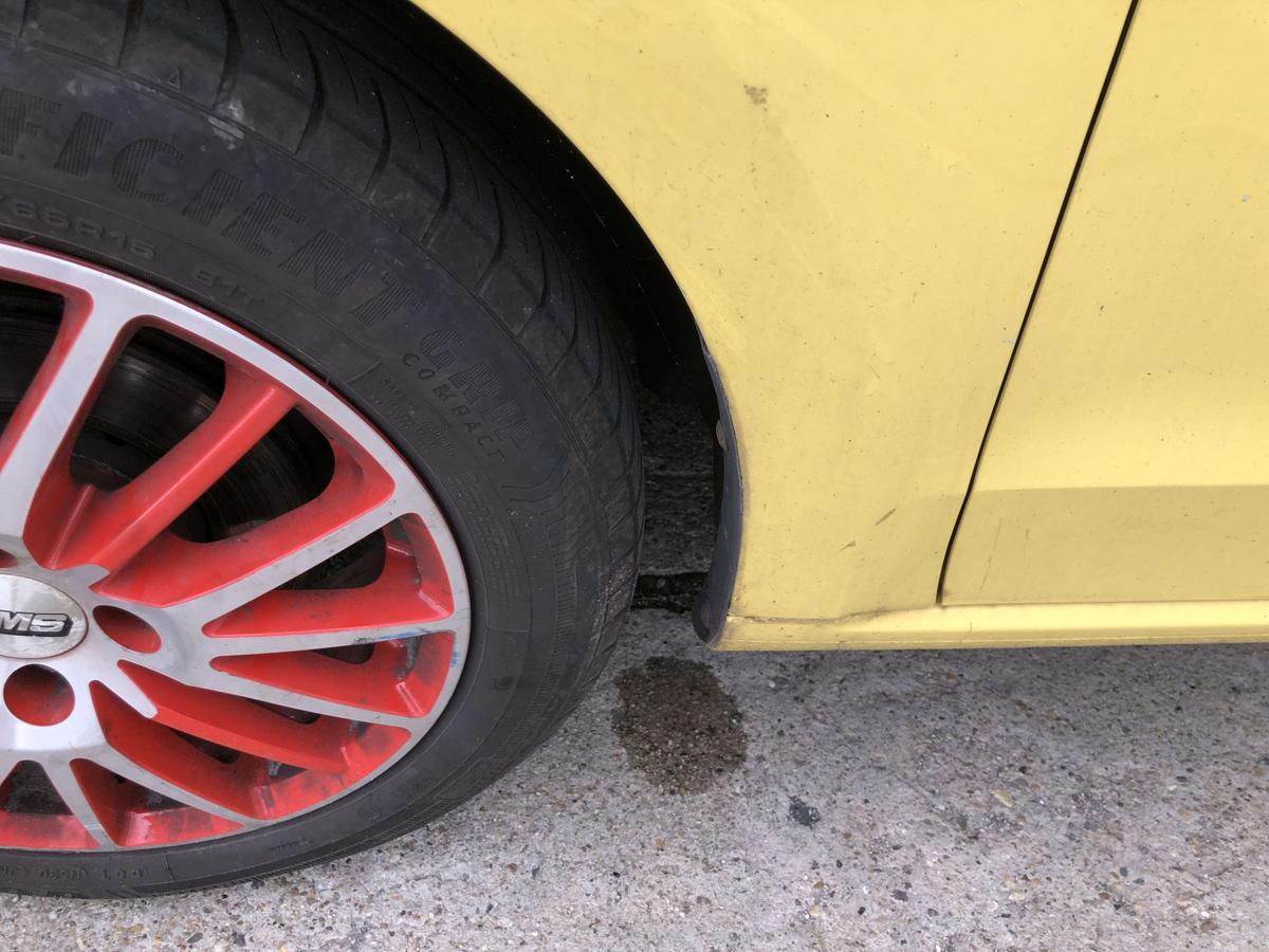 Seat Mii Typ AA Kotfl&uuml;gel vorn links Fahrerseite LB1B Sunflower Yellow