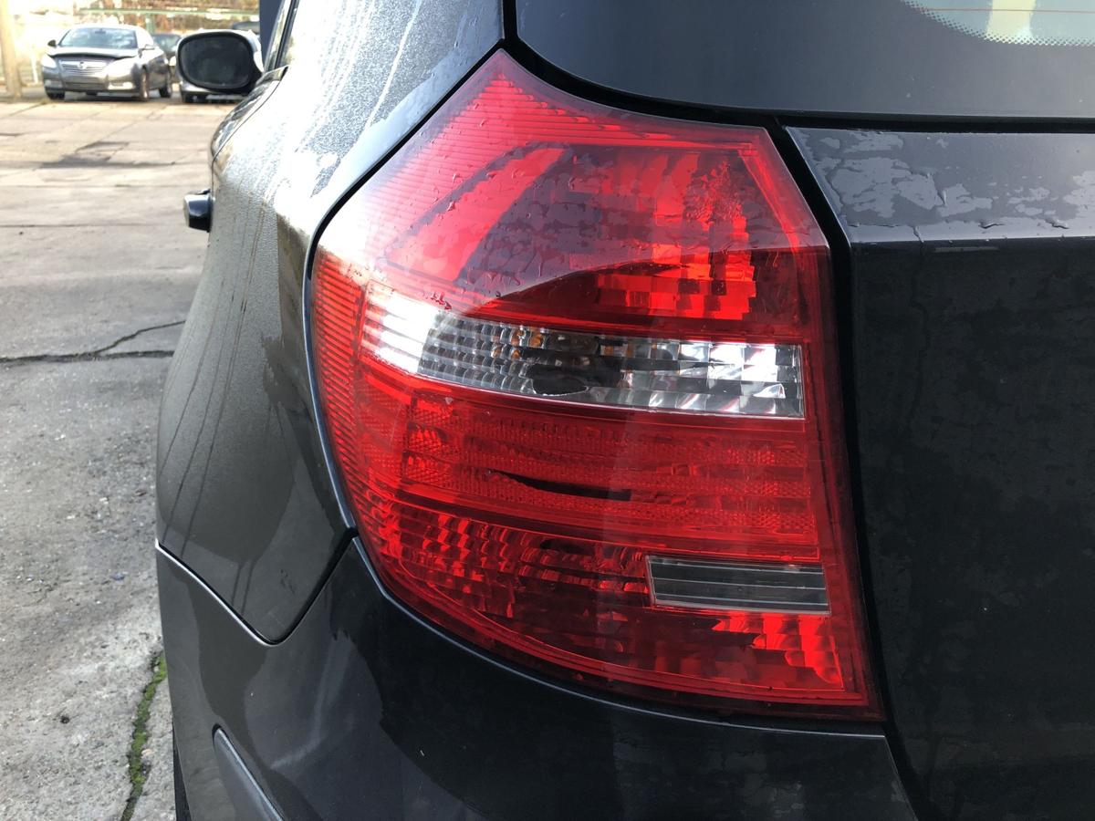 BMW 1er E87 LCI ab07 Rückleuchte links Rücklicht Rückscheinwerfer Heckleuchte
