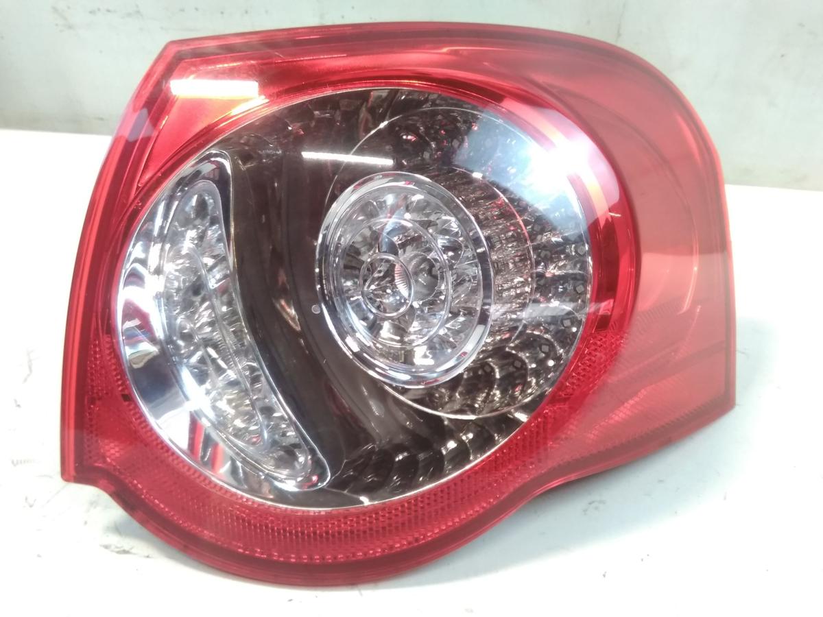 VW Passat 3C Variant LED R&uuml;ckleuchte Schlussleuchte au&szlig;en rechts BJ2010