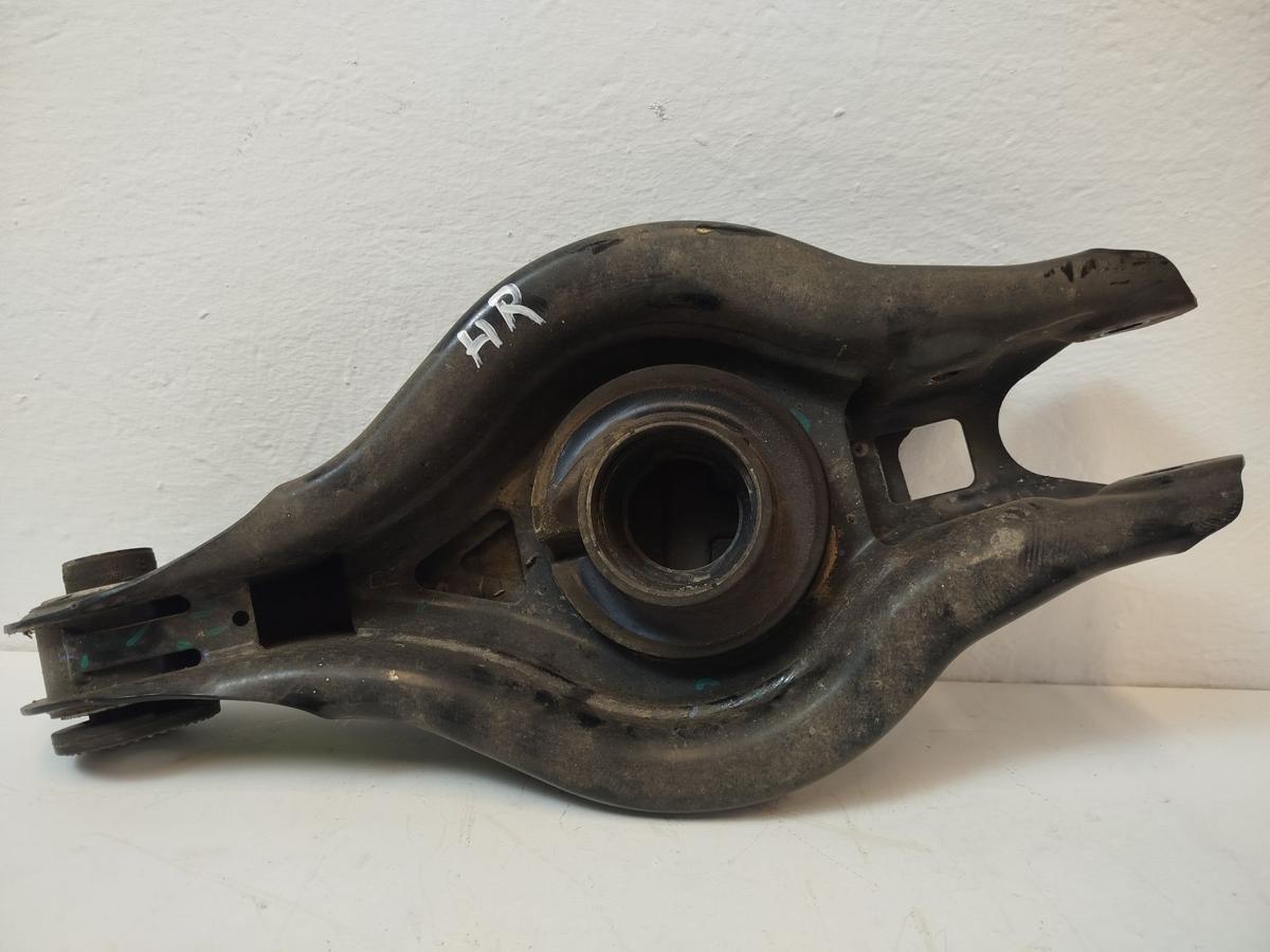 NIO EL6 Elektro SUV Querlenker hinten rechts unten Achslenker Hinterachse