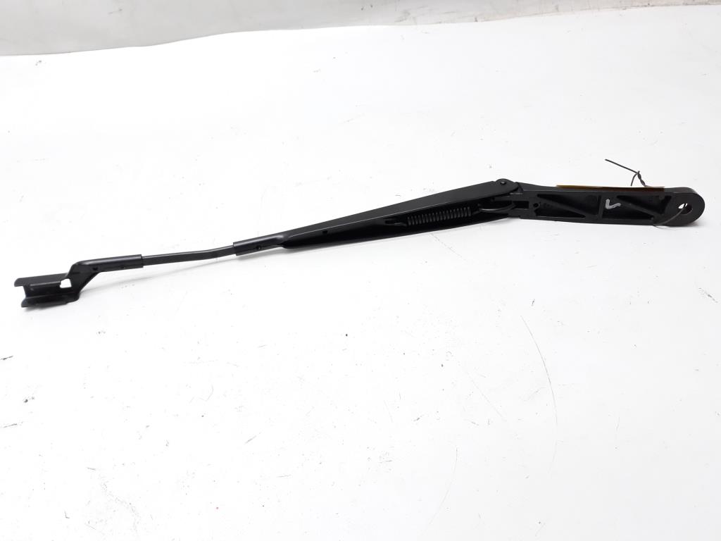 VW Passat 3C 3C1955409C Wischerarm links original BJ2009