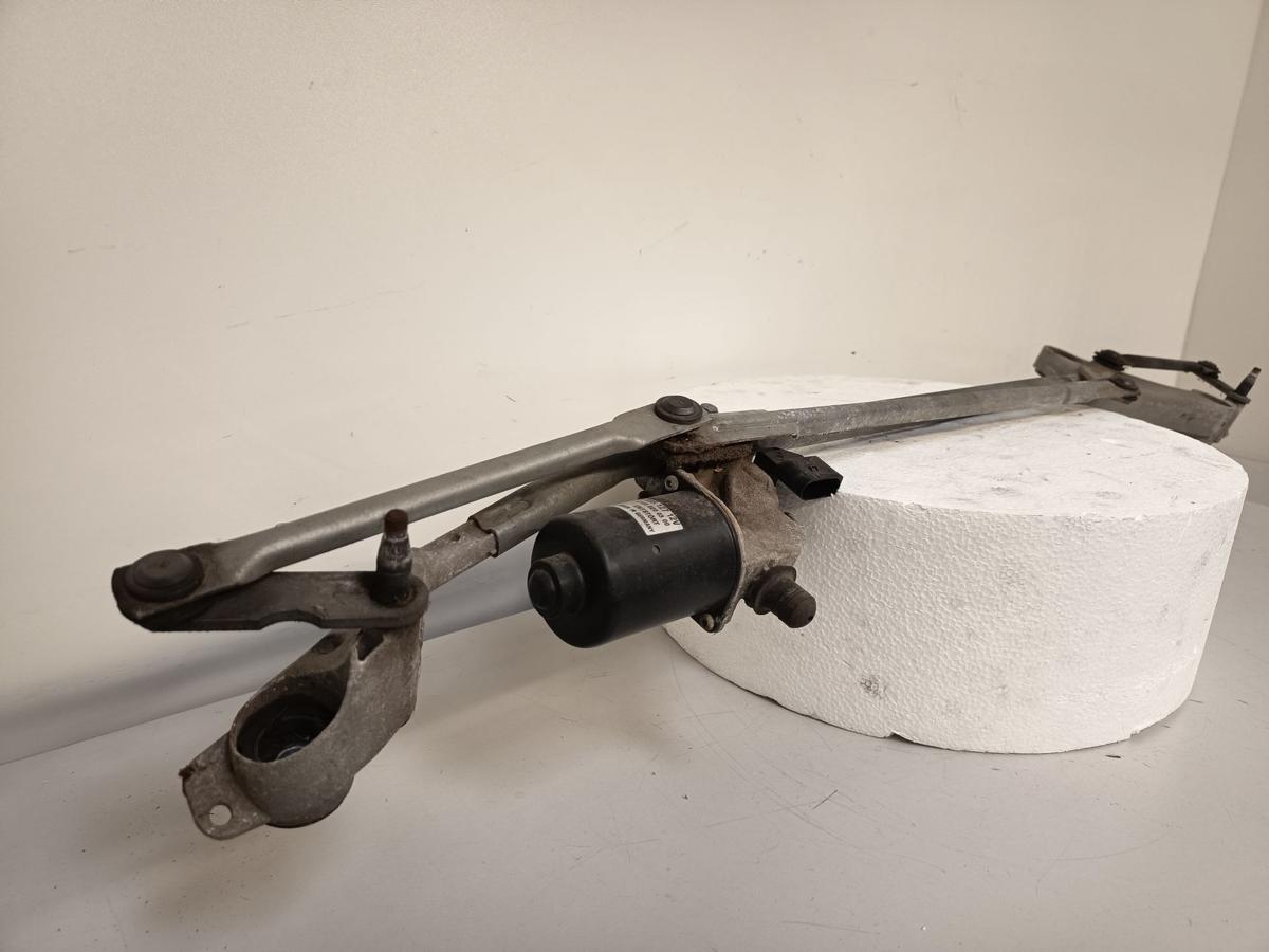 Mercedes B-Klasse W245 original Wischermotor vorne mit Gest&auml;nge Bj 2007