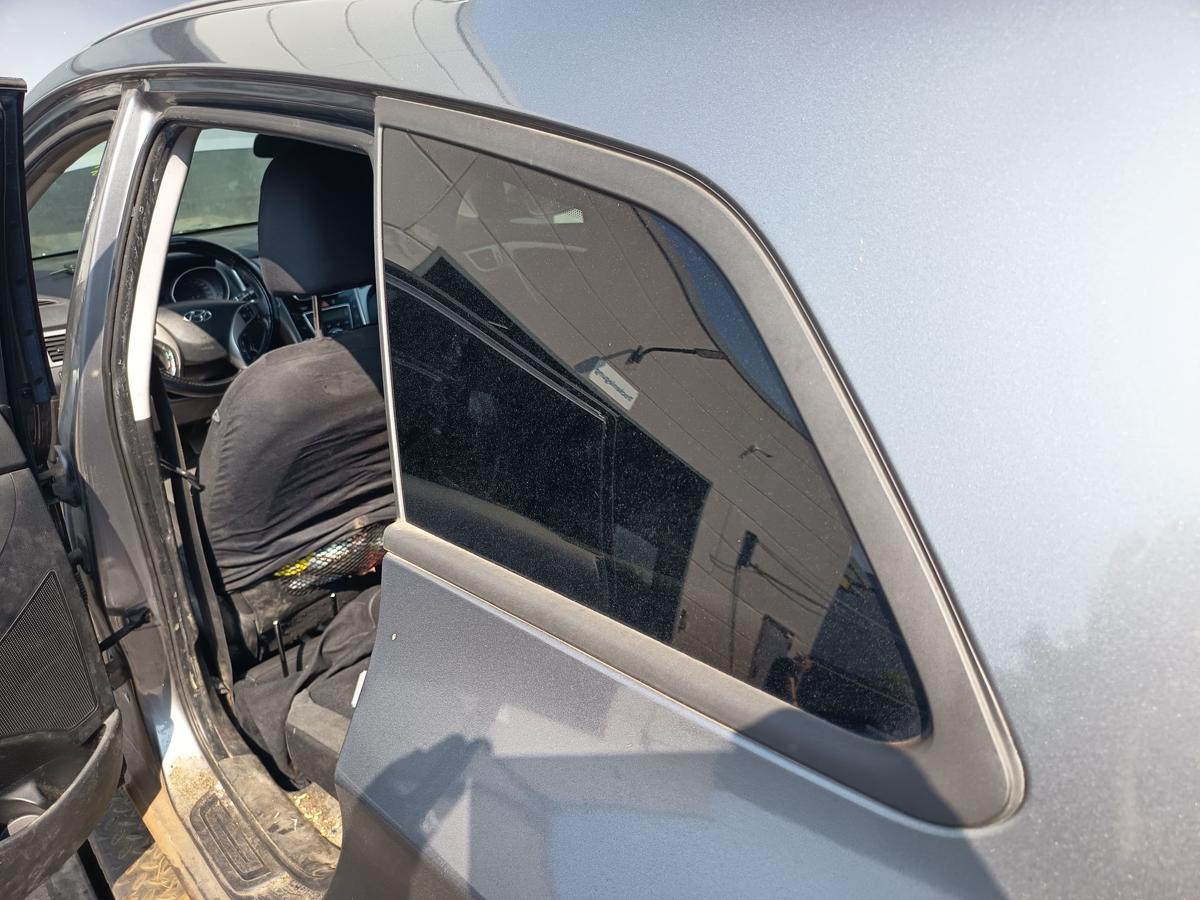 Hyundai i30cw GD original Seitenscheibe hinten links get&ouml;nt Kombi Bj 2013