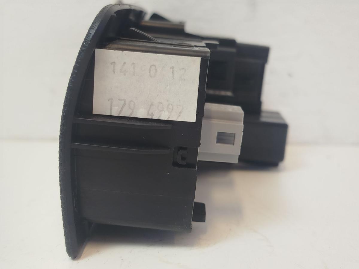 Renault Megane III 3 Tasterleiste Armaturenbrett links Schalterblock Regler LWR