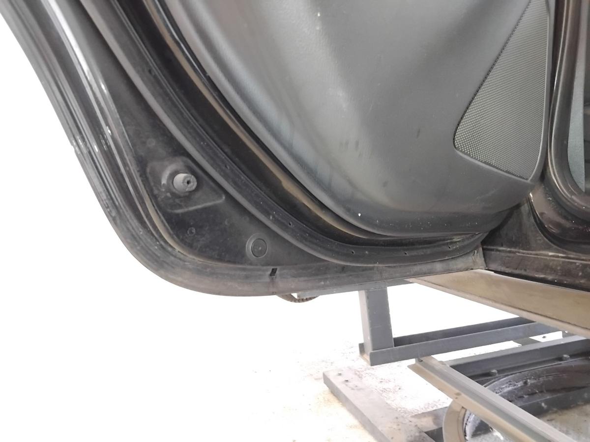 Mazda2 III DJ Tür hinten links schwarzmetallic 41W Jet Black Mica 5-türig BJ2015