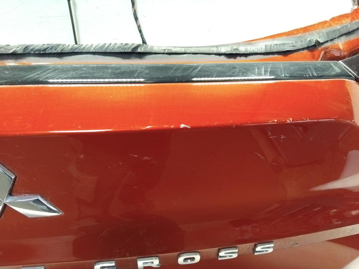 Mitsubishi Eclipse Cross original Heckklappe Kofferraumdeckel ohne Scheibe P62B